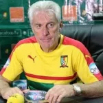 le-selectionneur-du-cameroun-hugo-broos-en-colere-contre-les-russes