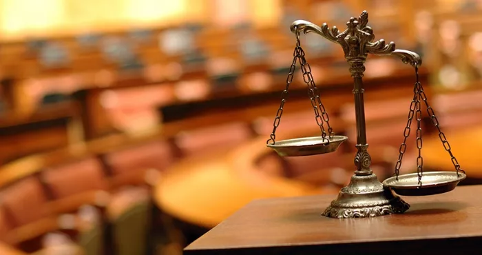 en-plein-proces-un-chef-de-gang-noye-par-son-propre-element