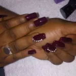 ongles-les-avantages-et-inconvenients-du-modelage-acrylique