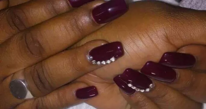 ongles-les-avantages-et-inconvenients-du-modelage-acrylique