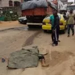 accident-de-la-circulation-deux-dames-ecrasees-par-un-camion-de-sable