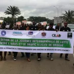 abidjan-medecins-du-monde-et-des-associations-ont-marche-pour-attirer-l-attention-des-autorites-sur-la-situation-des-usagers-de-drogue