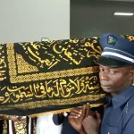 deuil-l-ex-president-du-satellite-fc-diaby-le-gourou-conduit-a-sa-derniere-demeure-a-n-douci