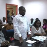 mugefci-devant-les-agents-de-la-delc-mesmin-komoe-promet-de-reparer-certaines-injustices