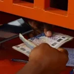 koumassi-une-caissiere-d-une-agence-de-transfert-d-argent-disparait-avec-les-millions-de-f-cfa-d-un-client