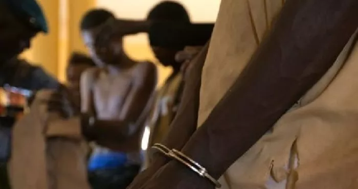 abengourou-un-faux-officier-des-douanes-arrete-des-douaniers-au-nombre-de-ses-nombreuses-victimes