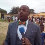 sakassou-des-cadres-font-don-d-ouvrages-scolaires-au-lycee-de-la-ville