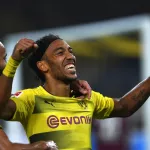 bundesliga-dortmund-nouveau-leader-triple-pour-aubameyang