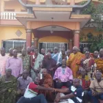 affaire-installation-du-22e-roi-de-bonoua-la-cour-royale-dement-c-est-une-mascarade-nous-n-avons-investi-aucun-roi