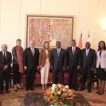 presidence-de-la-republique-la-patronne-de-france-medias-monde-presente-ses-projets-a-ouattara