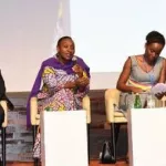 pharmafrica-expo-2017-la-ministre-de-la-sante-tire-son-chapeau-aux-organisateurs