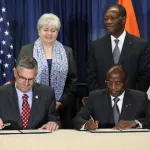 ouattara-signe-pour-un-appui-de-pres-de-300-milliards-de-f-cfa-des-etats-unis-a-la-cote-d-ivoire