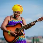 beatrice-bosson-la-nouvelle-reine-de-l-afrobeat-en-concert