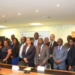 lutte-contre-le-cancer-une-banque-s-engage-aux-cotes-du-ministere-de-la-sante