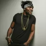 chevalier-baraka-l-ex-membre-des-youles-se-met-en-solo