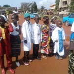 mardi-gras-comment-des-ecoles-ranconnent-les-parents-d-eleves