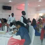 saint-valentin-2018-des-dizaines-de-couples-ravivent-leur-flamme-a-horizon-pluriel