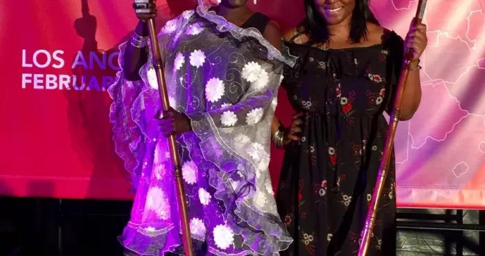 le-prix-du-meilleur-film-de-frontieres-dedie-a-idrissa-ouedraogo-l-hommage-de-naky-sy-savane-au-cineaste