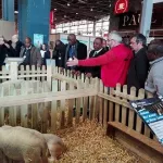 elevage-en-cote-d-ivoire-depuis-paris-adjoumani-annonce-5-milliards-de-f-cfa-d-investissements-nouveaux-et-et-des-technologies-nouvelles