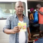 jimmy-danger-vend-ses-cd-a-yopougon-tout-sur-son-deal-avec-adrienne-koutouan