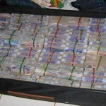 des-mallettes-de-millions-de-f-cfa-volees-a-la-douane-plusieurs-douaniers-dont-un-commandant-mis-aux-arrets