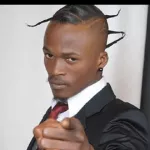 a-quelques-jours-de-son-concert-debordo-leekunfa-confie-j-ai-des-amis-tres-proches-dans-le-couper-decaler-qui-m-ont-lache