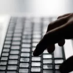 bongouanou-des-gangsters-emportent-le-serveur-du-systeme-informatique-d-une-banque