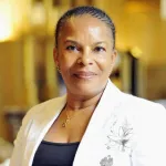 1ere-edition-du-forum-dedie-a-la-jeune-etudiante-christine-taubira-invitee-speciale