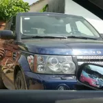treichville-un-automobiliste-en-detresse-ouvre-le-feu-sur-ses-bienfaiteurs-un-blesse-grave
