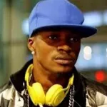 apres-son-concert-mitige-du-31-mars-debordo-leekunfa-veut-encore-attaquer-le-palais-de-la-culture