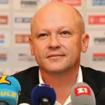 football-succession-de-marc-wilmots-le-tcheque-ivan-hasek-frappe-a-la-porte-des-elephants