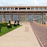 rentree-solennelle-du-senat-a-yamoussoukro-vif-accrochage-entre-des-gardes-de-ouattara-et-ceux-de-soro