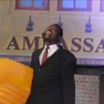 one-man-show-agalawal-fait-le-plein-du-palais-de-la-culture-bandama-maurice-agalawal-s-est-jete-a-l-eau-et-il-ne-s-est-pas-noye