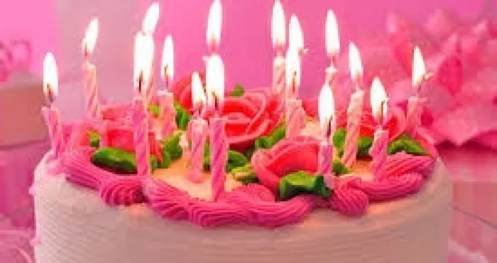 Pour Avoir Consomme Un Gateau D Anniversaire Une Famille Et Ses Invites Se Retrouvent A L Hopital Pour Avoir Consomme Un Gateau D Anniversaire Une Famille Et Ses Invites Se Retrouvent A L Hopital