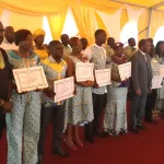 abidjan-83-employes-de-mtn-decores-par-le-ministre-jean-claude-kouassi