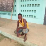 dabou-un-fou-fait-irruption-dans-un-lycee-eleves-et-enseignants-dans-la-stupeur