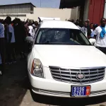 dezy-champion-son-oncle-gledjke-doue-vincent-fait-des-confidences-a-la-levee-du-corps