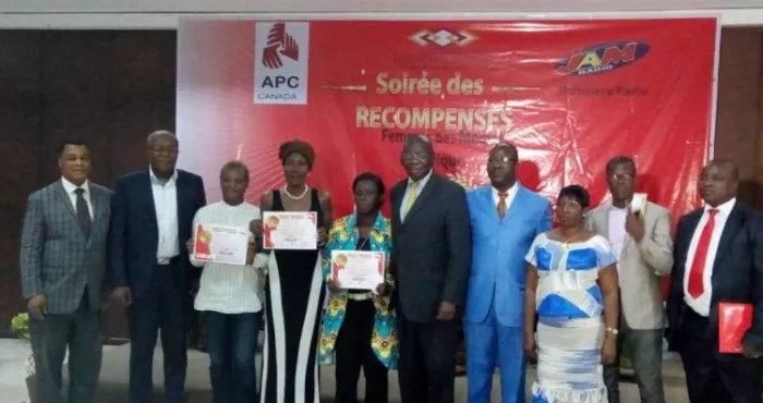 prix-tikida-anne-zelica-ehoura-remporte-le-prix-de-la-meilleure-femme-de-media