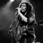 37-ans-apres-la-mort-de-bob-marley-la-legende-reste-toujours-vivante-l-hommage-de-rihanna