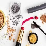 voici-comment-sauver-son-make-up-casse