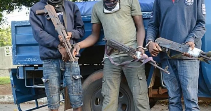 bouake-un-gang-denomme-la-bande-des-six-seme-la-terreur-dans-la-ville