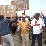 apres-l-erection-d-assinie-mafia-en-commune-des-populations-mecontentes-se-soulevent-et-adressent-un-message-a-ouattara