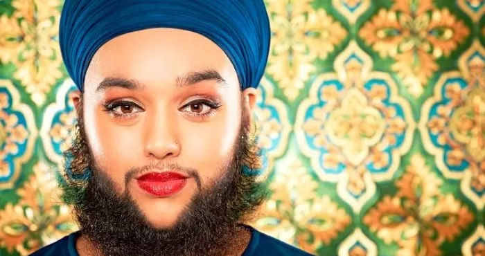 harnaam-kaur-une-jeune-britannique-devenue-celebre-a-cause-de-sa-barbe