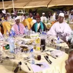 ramandan-2018-un-reseau-de-distribution-offre-la-rupture-collective-du-jeune-aux-musulmans-de-la-mosquee-de-la-riviera-golf