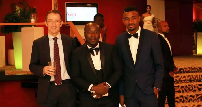 la-fondation-kalou-et-l-eau-minerale-awa-luttent-contre-l-insuffisance-renale