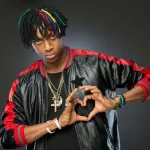 adule-par-les-enfants-safarel-obiang-a-la-conquete-des-grands-au-palais-de-la-culture-de-treichville