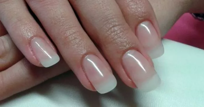 soin-blanchissant-pour-les-ongles