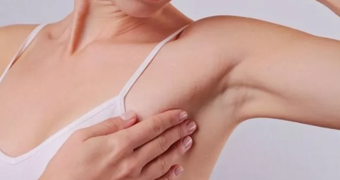 eclaircissez-les-aisselles-avec-ces-3-ingredients-de-votre-cuisine