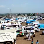 adjame-la-soupconnant-de-sorcellerie-un-jeune-homme-tue-une-femme-en-pleine-gare-routiere