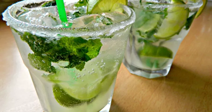 coktail-de-mojito-avec-et-sans-alcool